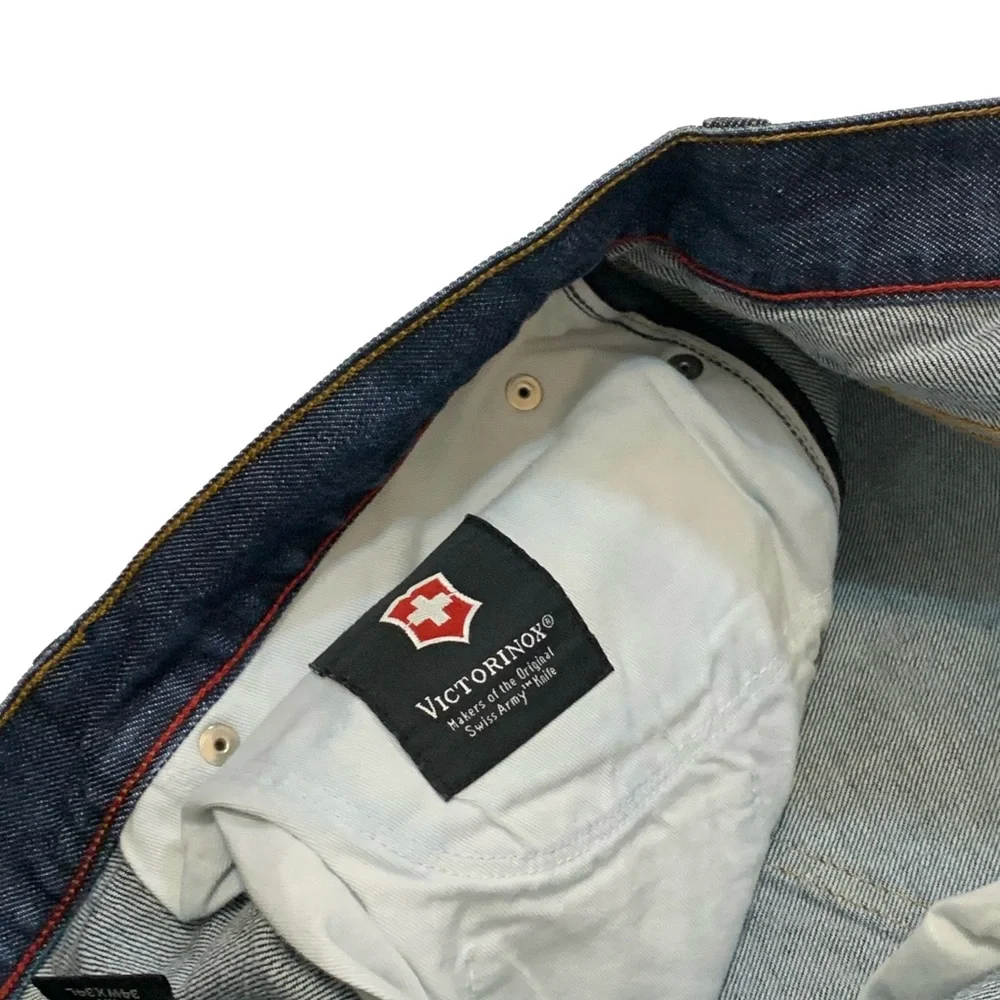 34 X 34 / victorinox bootcut jeans